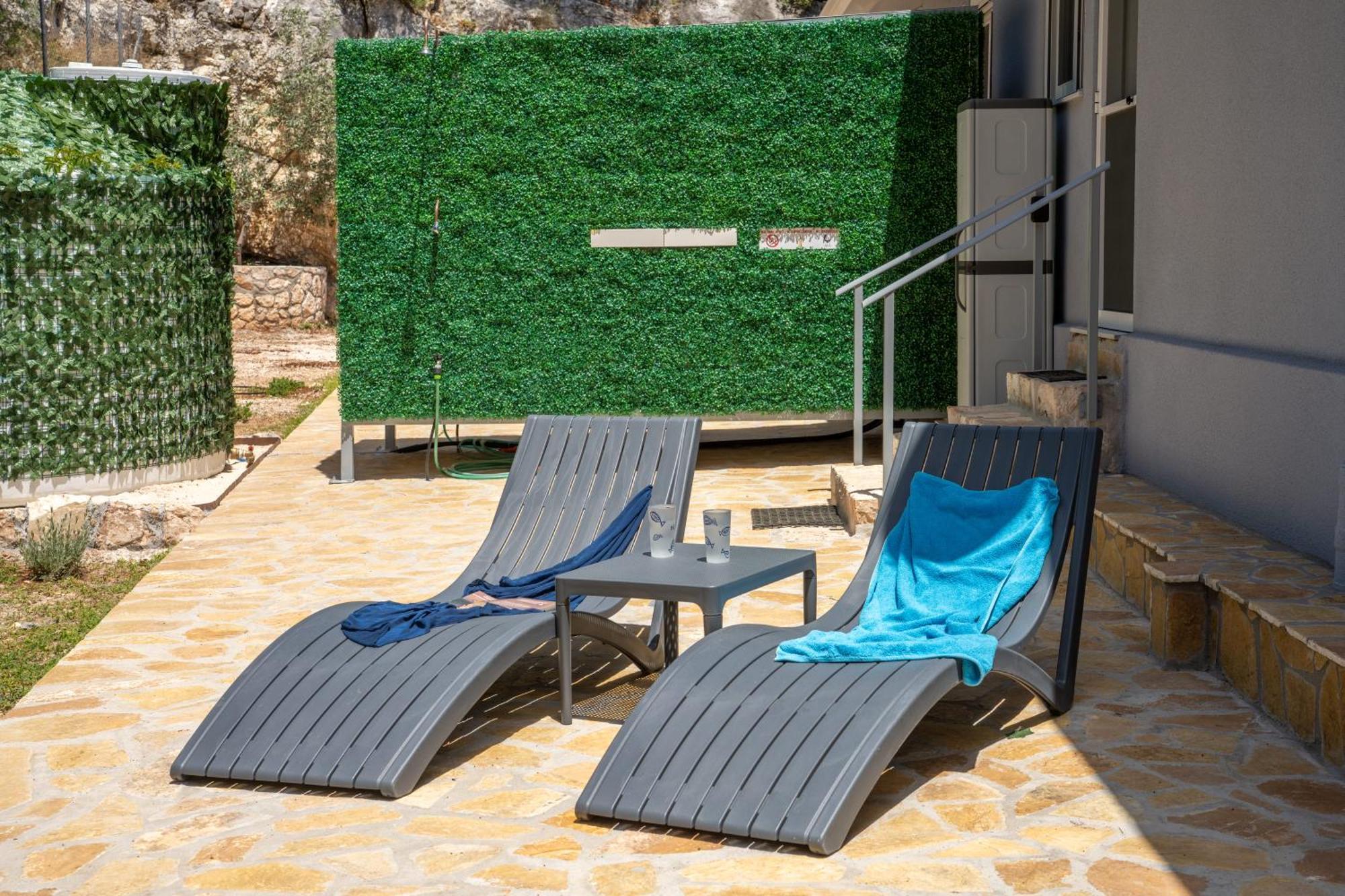 Foki Beach House Фискардон Экстерьер фото